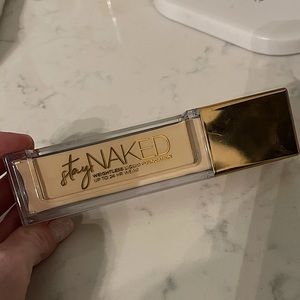 Urban Decay Stay Naked Foundation